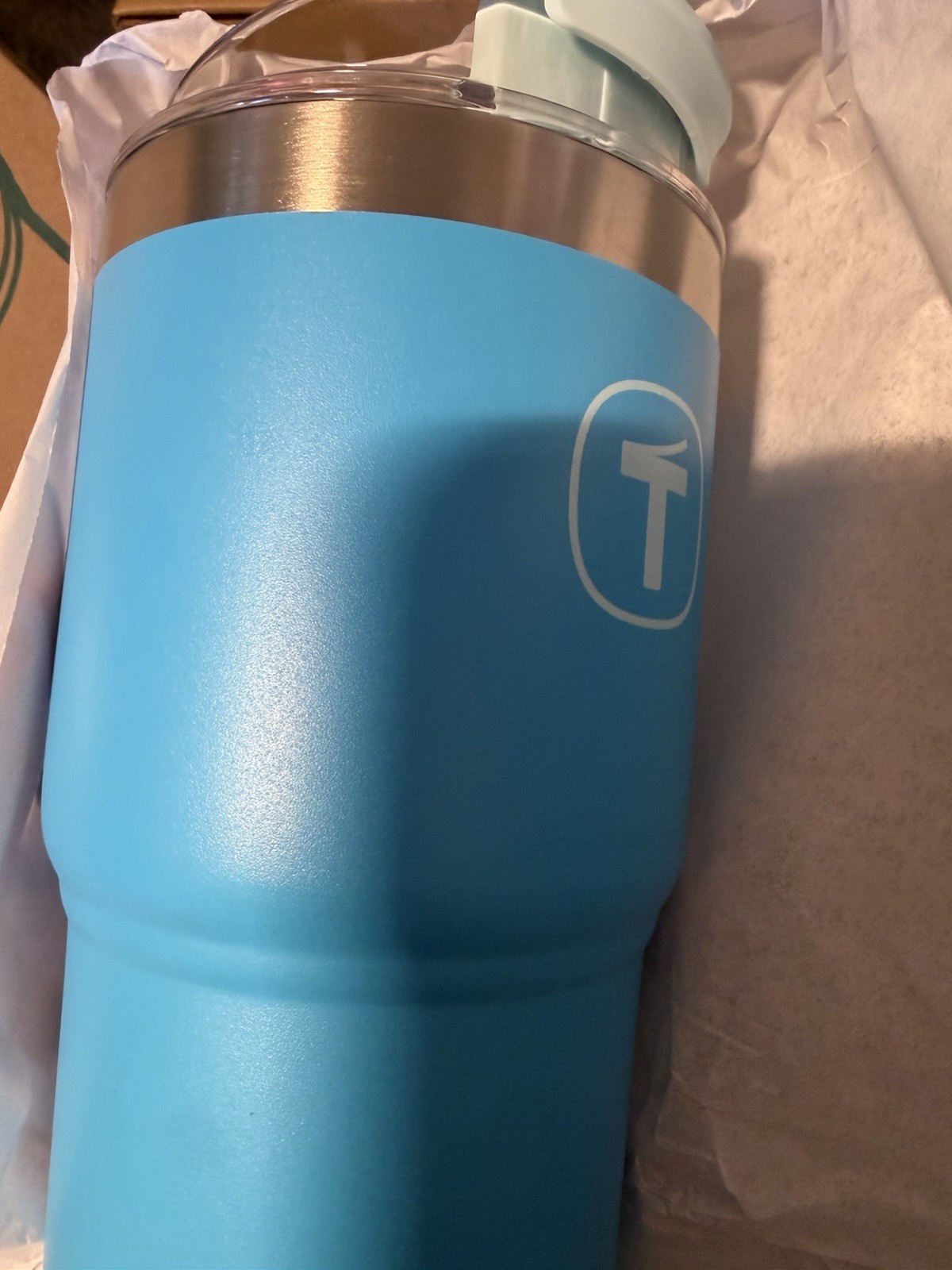 Tupperware Big T Tumbler 630ml 21 oz w/ Lid & Straw New in Box - Image 5