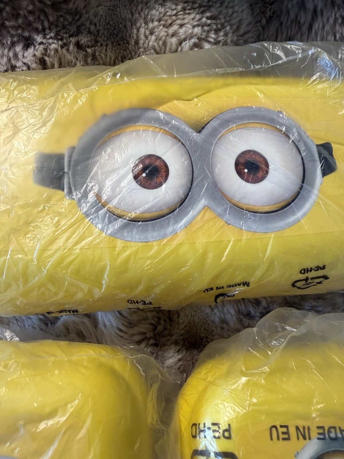 Tupperware Minions Mini Canisters Set of 3 New Sealed Universal Studios - Image 3