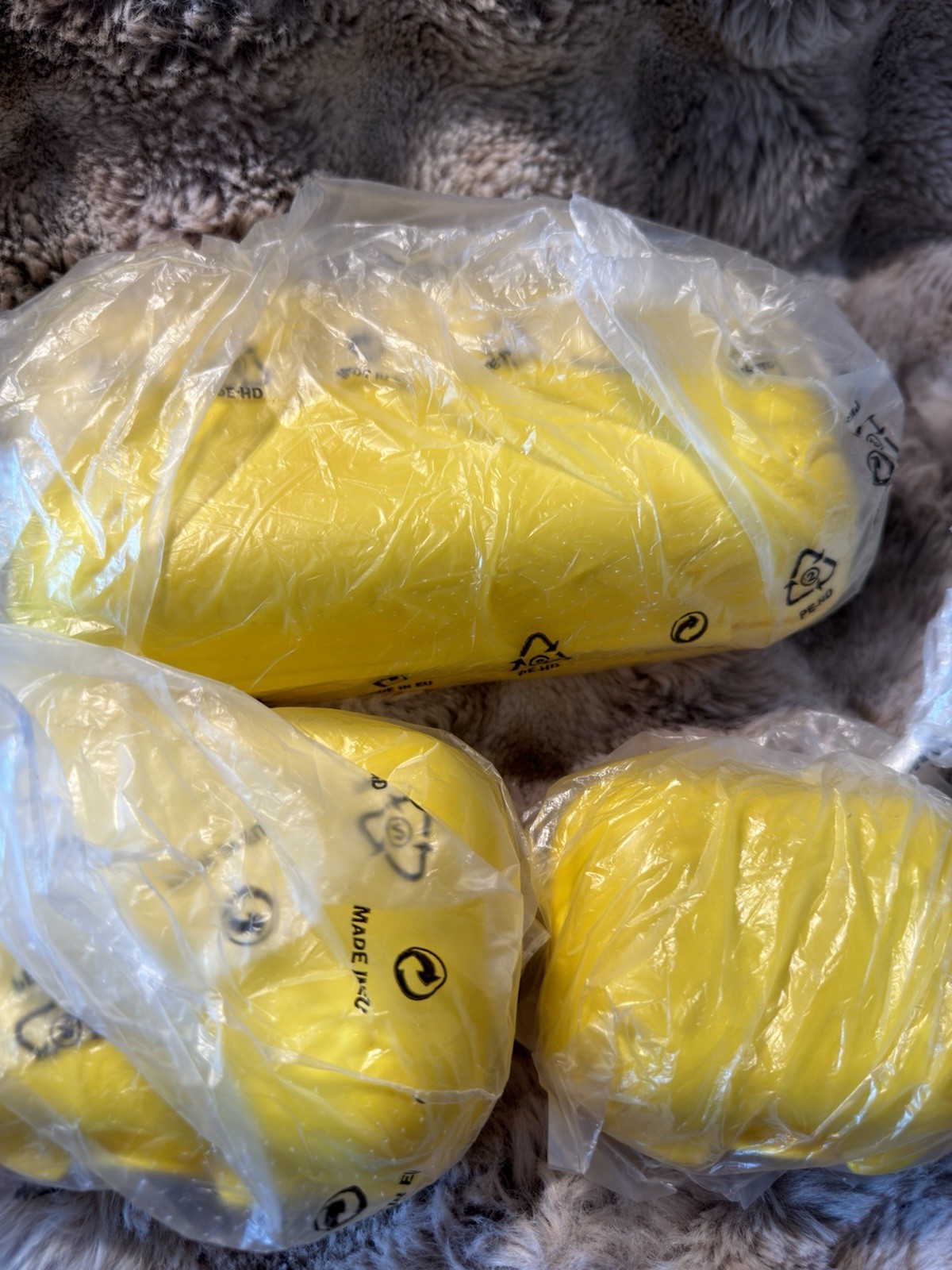 Tupperware Minions Mini Canisters Set of 3 New Sealed Universal Studios - Image 5